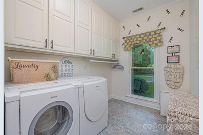 10227 Mount Holly Road, Charlotte, NC 28214 - Photo 32