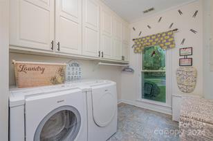 10227 Mt Holly Rd, Charlotte, NC 28214 - Photo 32