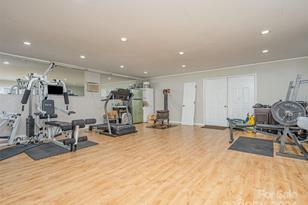 10227 Mt Holly Rd, Charlotte, NC 28214 - Photo 30