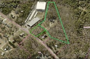 10227 Mt Holly Rd, Charlotte, NC 28214 - Photo 2