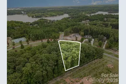 1400 Reflection Pointe Boulevard #327, Belmont, NC 28012 - Photo 4