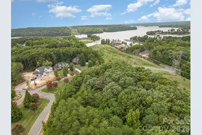 1400 Reflection Pointe Boulevard #327, Belmont, NC 28012 - Photo 18
