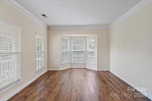 1900 Mt Isle Harbor Dr, Charlotte, NC 28214 - Photo 8