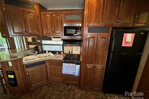 113 Hummingbird Cir, New London, NC 28127 - Photo 10