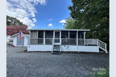 113 Hummingbird Circle, New London, NC 28127 - Photo 2