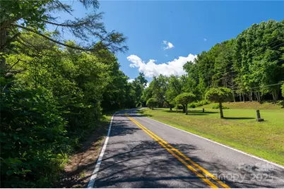1220 Rock Creek Road, Burnsville, NC 28714 - Photo 8