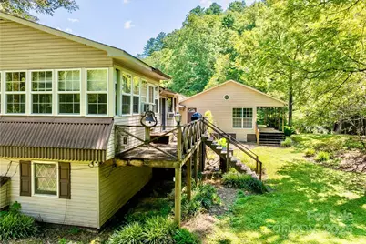 3050 Old Johns River Road, Collettsville, NC 28611 - Photo 20