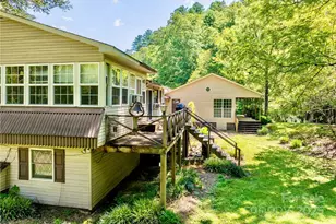 3050 Old Johns River Rd, Collettsville, NC 28611 - Photo 20