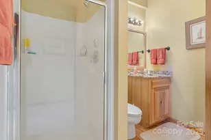 90 Forest Ridge Rd, Burnsville, NC 28714 - Photo 36