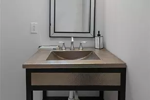 6 Village Ln, Asheville, NC 28803 - Photo 18