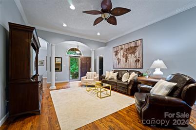 10235 Mount Holly Road, Charlotte, NC 28214 - Photo 4