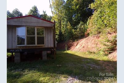 4 Mayapple Lane, Canton, NC 28716 - Photo 2