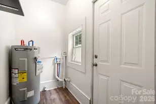 225 Flint St, Charlotte, NC 28216 - Photo 18