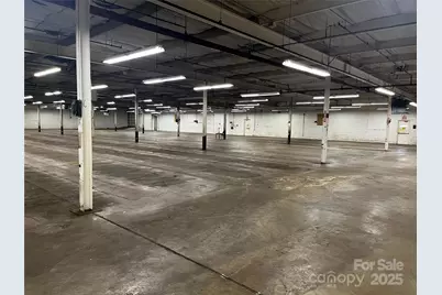 1495 North Main Street, Hendersonville, NC 28739 - Photo 10