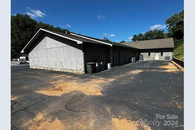 348 Harper Avenue NW, Lenoir, NC 28645 - Photo 2