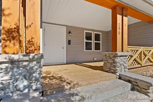 290 Killian St, Waynesville, NC 28786 - Photo 4