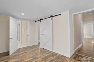 290 Killian St, Waynesville, NC 28786 - Photo 18