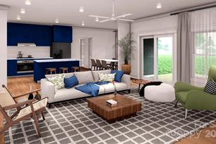 53 Haywood Pk Dr, Hendersonville, NC 28791 - Photo 2