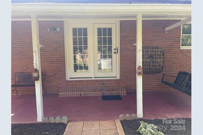 148 Westhaven Street, Forest City, NC 28043 - Photo 6