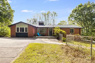 40 Mintz Ln, Swannanoa, NC 28778 - Photo 2