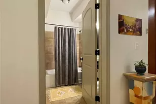 5 W Walnut St, Asheville, NC 28801 - Photo 18