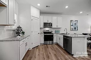 3108 Butler Hl Dr, Matthews, NC 28105 - Photo 4