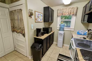 46 Tree Farm Rd, Spruce Pine, NC 28777 - Photo 4