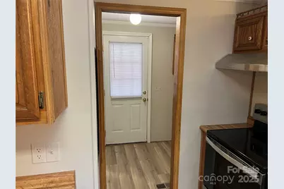 112 and 154 Merri Drive, Hendersonville, NC 28792 - Photo 28