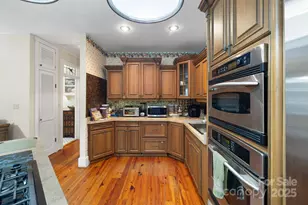 1051 Kim Miller Rd, Lake Toxaway, NC 28747 - Photo 22