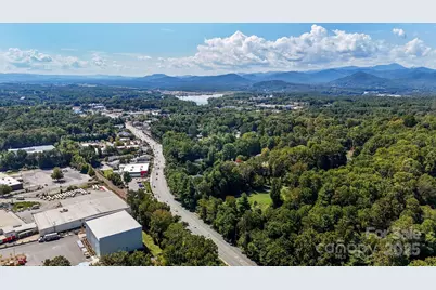 1945 Hendersonville Road, Asheville, NC 28803 - Photo 12