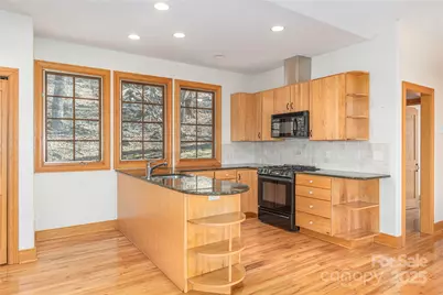 98 Flat Creek Road, Fairview, NC 28730 - Photo 32