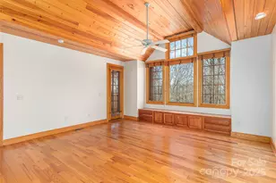 98 Flat Creek Rd, Fairview, NC 28730 - Photo 20