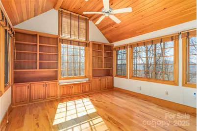 98 Flat Creek Road, Fairview, NC 28730 - Photo 18