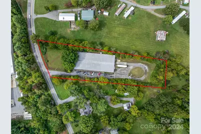 81 Monticello Road, Weaverville, NC 28787 - Photo 2