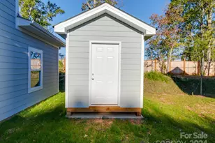 560 Geneva Cir, Gastonia, NC 28056 - Photo 32