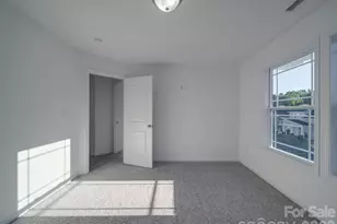 560 Geneva Cir, Gastonia, NC 28056 - Photo 16