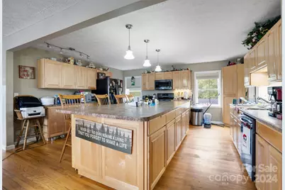 6 Sanderson Street, Hayesville, NC 28904 - Photo 8