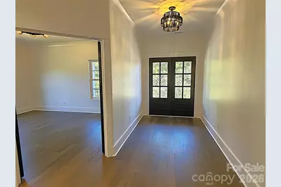 444 19th Avenue Circle NW, Hickory, NC 28601 - Photo 6