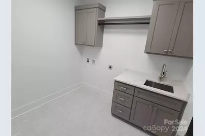 444 19th Avenue Circle NW, Hickory, NC 28601 - Photo 38