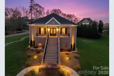 444 19th Avenue Circle NW, Hickory, NC 28601 - Photo 2