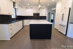 444 19th Ave Cir NW, Hickory, NC 28601 - Photo 10