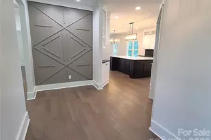 444 19th Ave Cir NW, Hickory, NC 28601 - Photo 8