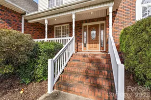 2488 Birdie Ln NE, Conover, NC 28613 - Photo 4