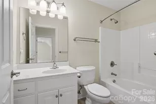 2488 Birdie Ln NE, Conover, NC 28613 - Photo 24