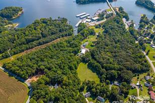 4516 Slanting Bridge Rd, Sherrills Ford, NC 28673 - Photo 4