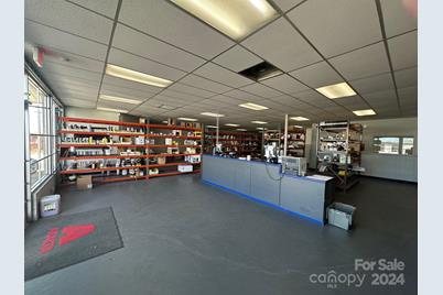 1809 W Front Street, Statesville, NC 28677 - Photo 16