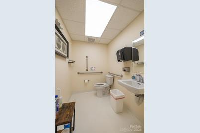 318 Bouchelle Street, Morganton, NC 28655 - Photo 24