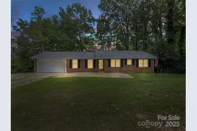 263 Blanton Street, Columbus, NC 28722 - Photo 2