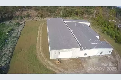 614 S Grove Street Street, Hendersonville, NC 28792 - Photo 16