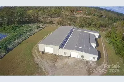 614 S Grove Street Street, Hendersonville, NC 28792 - Photo 1